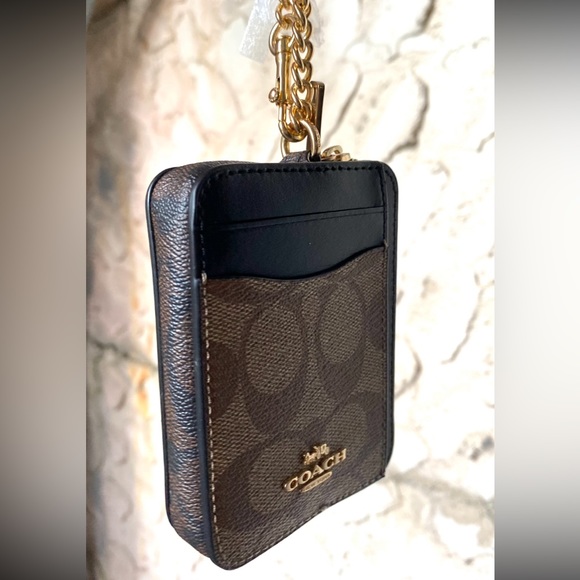 🛍️sold elsewhere COACH Zip Card Case in Signature canvas!🛍️ Authentic💜 - Picture 5 of 11